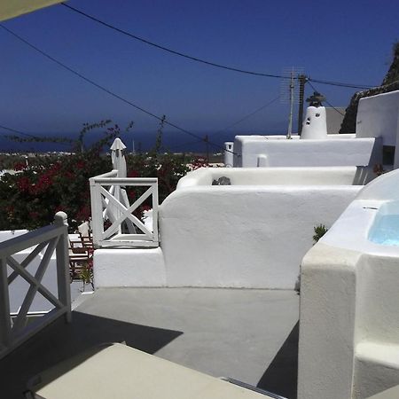 Oia, Finikia Cave House Villa Exterior photo